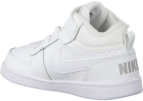 Weiße Nike Schuhe online 